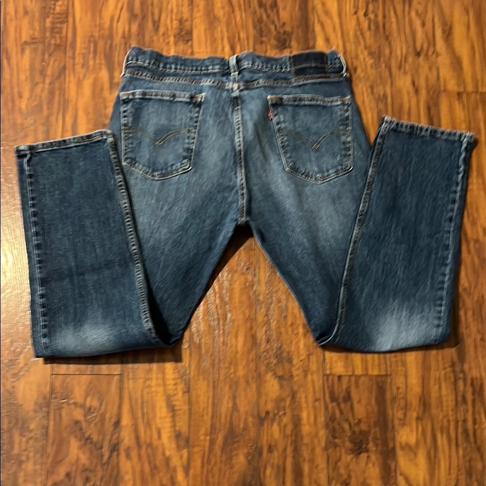 Levi's Blue Straight Jeans Timeless Style, relaxed fit - Picture 2 of 4